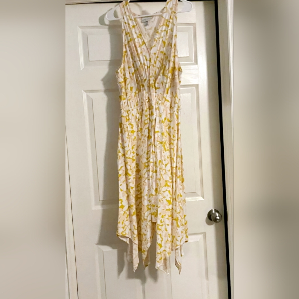 Ava & Viv Floral Yellow and White Midi Dress